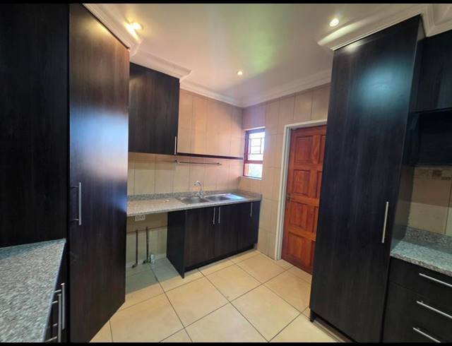 3 BEDROOM HOUSE FOR SALE IN TERENURE